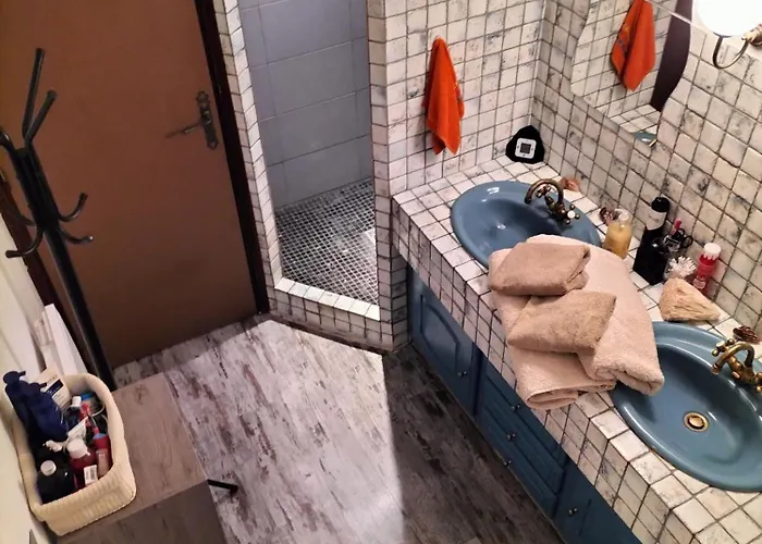 Dans Loft Partage, Cosy Et Spacieux! *